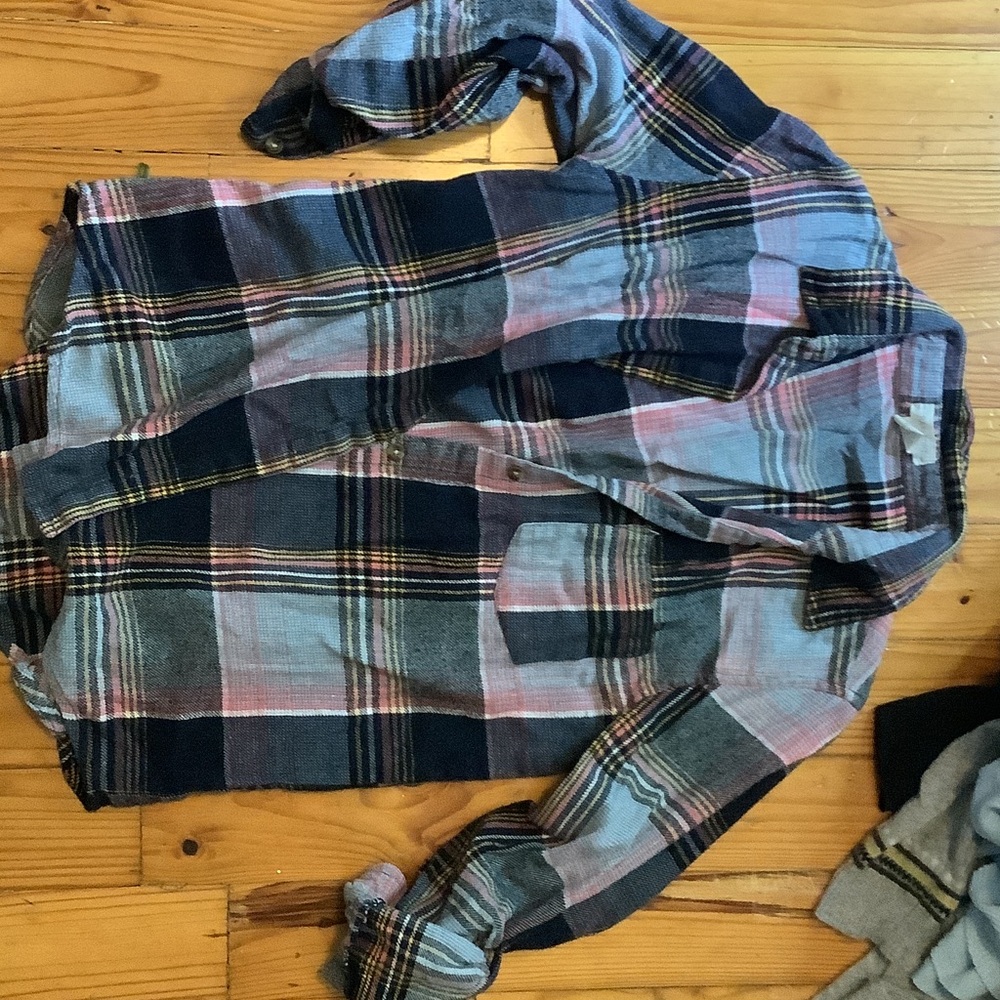 Passport Men's Navy and Pink Plaid Button-Down Shirt